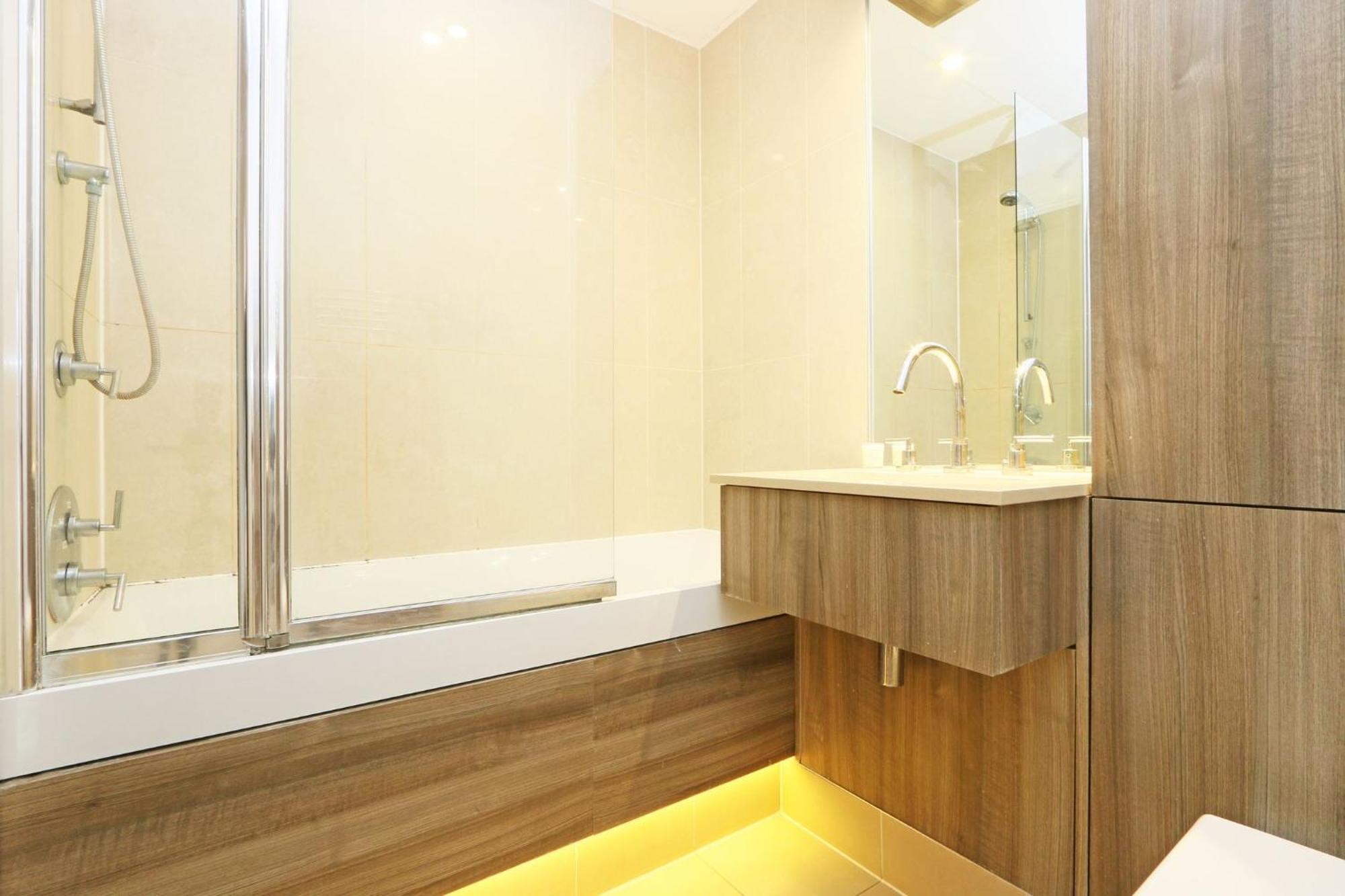Riverside 1 Bed Apartment Лондон Экстерьер фото
